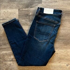 NWT American Eagle high rise jegging